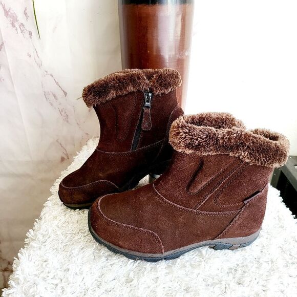 Kamik waterproof Montreal sheepskin fur lined warm boots - Picture 5 of 7